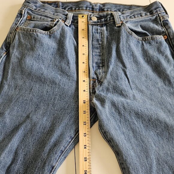 Levi's Jeans Mens 34 x 34 / 32 Blue 501 Straight Leg Cotton Denim Western Cowboy - Picture 5 of 16